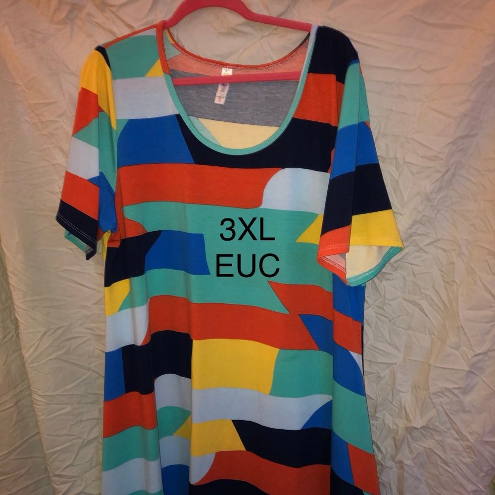 LULAROE PERFECT T - EUC 3XL MULTICOLOR